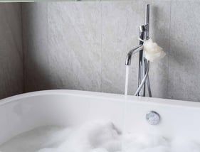 Comment bien choisir les sanitaires