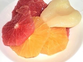 新鮮なフルーツ。グレープフルーツが大大大きな僕が一番楽しみにしていたのはこの南アフリカ産グレープフルーツです(笑)