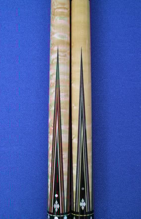 同じメーカーでもベニヤの配色で印象が変わる例