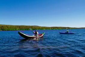 Kajak fahren am Lule Älv