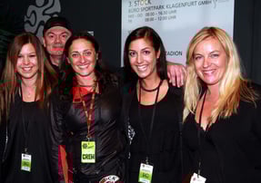 Simone mit dem VIP Team in Klagenfurt bei Herbert Grönemeyer 2011