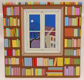 Buchregal mit Fenster, € 190,-