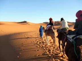 さあ!サハラ砂漠内のテントに向けて出発!