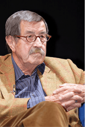 Günter Grass bei einer Lesung seines Buchs «Beim Häuten der Zwiebel» 2006. Bild: Wikimedia Commons