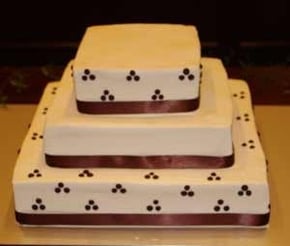 　　　　　　　　ウエディングケーキ