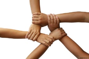 Le psychodrame de groupes pour enfants et adolescents, une approche thérapeutique particulièrement pertinente.