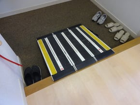 入り口スロープ