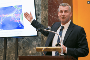 Jonathan R. Green is giving a presentation in London