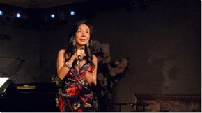 友納あけみさん