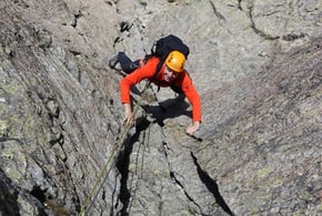 in der zweitletzten Seillänge «4b» der Traumverschneidung