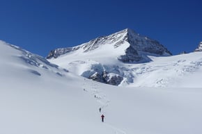 Rosenlauigletscher mit dem Rosenhorn im Hintergrund