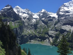 Blüemlisalphorn & Fründenhorn unten der Öschinensee