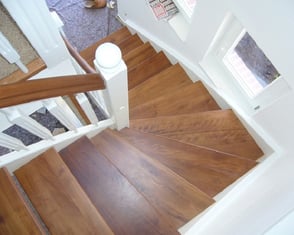 Wangentreppe Buche, "Barge" (1) - Foto: KÄPPLER BauTischlerei