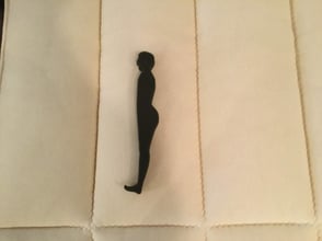 背中よりお尻が出っ張った人