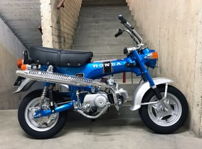 Honda Dax ST 70
