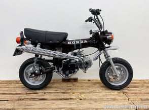 Honda Dax ST50