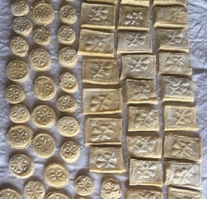 Gebäck Brot Essen Kulinarik Guezli Atelier Café Atelier-Café Restaurant Besenbeiz Beiz Daniel Gisler Kunst Maler Kunstmaler Künstler Krinau Wattwil Lichtensteig Toggenburg Ostschweiz St. Gallen