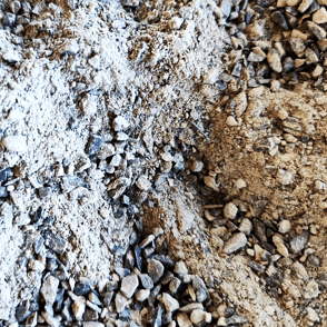 Brechsand Unkrautstop Fugensand Kantkorn kein Unkraut Steingarten Trockengarten