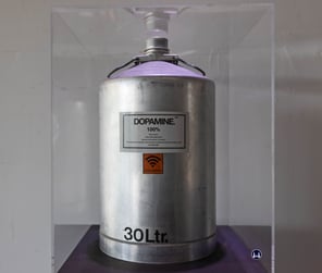 Sven Vollbrecht. Skulptur "www".