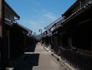 本町筋 Main street