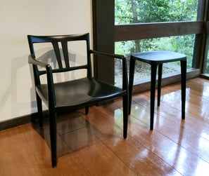 アームチェアⅠ／サイドテーブルⅠ （藤井慎介）木の椅子展