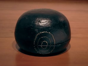 黒漆銀象嵌丸箱　松崎融　山の上ギャラリー