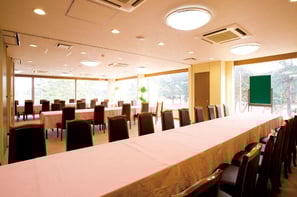 コンペルーム大