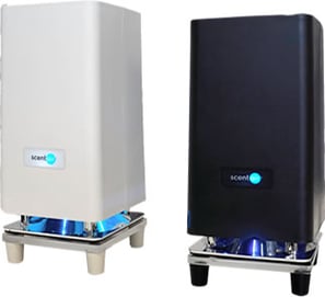 10mm厚アクリル台座付き（別売）：本体底部分電源部の為に床が水濡れなどの保護台です。40mmアップ