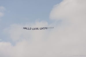 Bannerschlepp beim Flugplatzfest