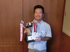 　　　　　　　　　　Ａ ク ラ ス　優 勝　　　間　宮　　健　様