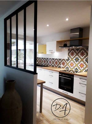 Cuisine ouverte avec verrière