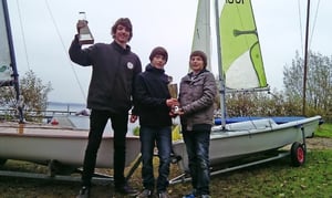 Erfolgreiches Jahr für die Regattasegler vom SVSS: David , Paul und Linus (Foto:Jürgen von Kampen)