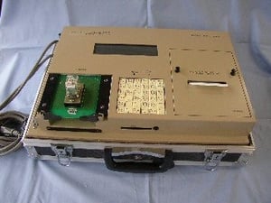 リレーチェッカ