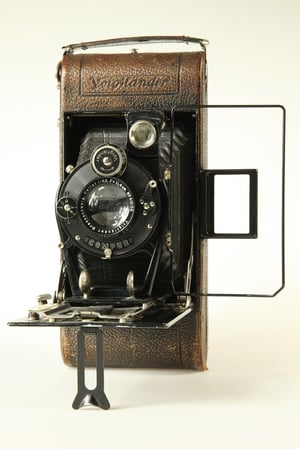 VOITLÄNDER Laufbodenkamera  ©  engel-art.ch