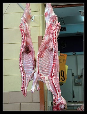 Ballarò, meat on the street