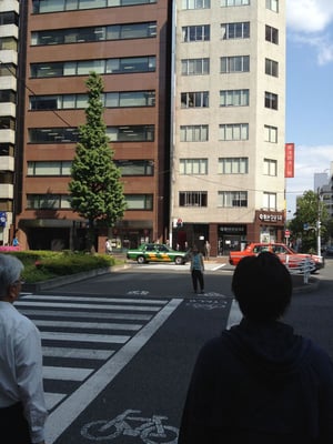 信号機のある交差点