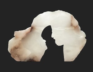 In de wolken - Pa en Ma W - albast 50x38 cm (privé collectie)