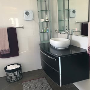 Parents shower Bathroom