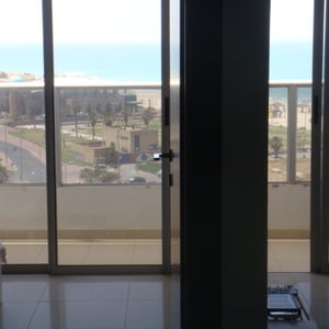  grandes baies vitrées