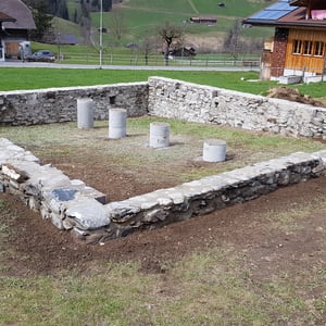 Bruchsteinmauer, aufmauern einer neuen Bruchsteinmauer, Blankenburg