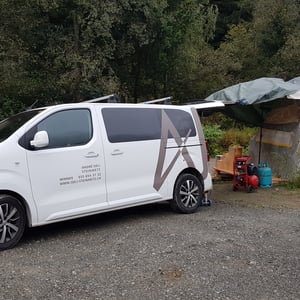 Abwasserverband Furä, Lötschental, Logo gravieren, Findling, André Iseli Steinmetz