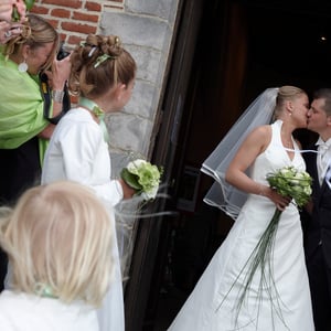Mariage cérémonie religieuse sorite d'église des mariés
