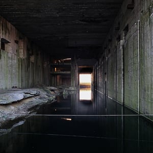 Diving pool. Exit to the river Weser.