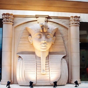 ファラオ　パチンコ店外装