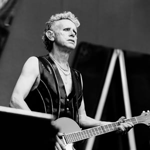 DEPECHE MODE BASSISTE