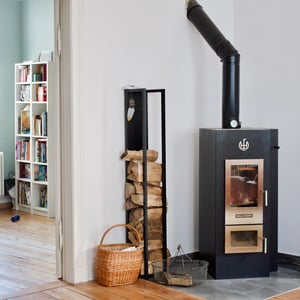 dieartige//Design Studio - Altbau // Wasserführender Kamin