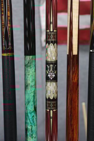 中央が『ザ・ロウニン』