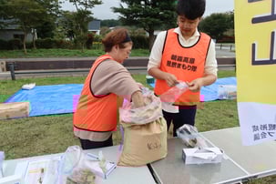 富士正酒造さんから「酒粕」のお土産