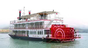 Taipei boat cruise dinner