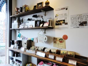 珈琲を楽しむための小物コーナ